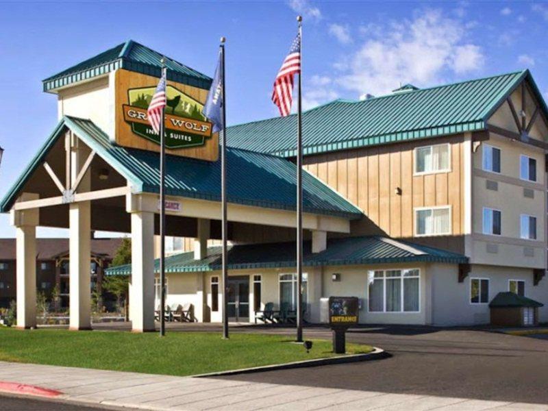 Gray Wolf Inn & Suites West Yellowstone Exterior photo